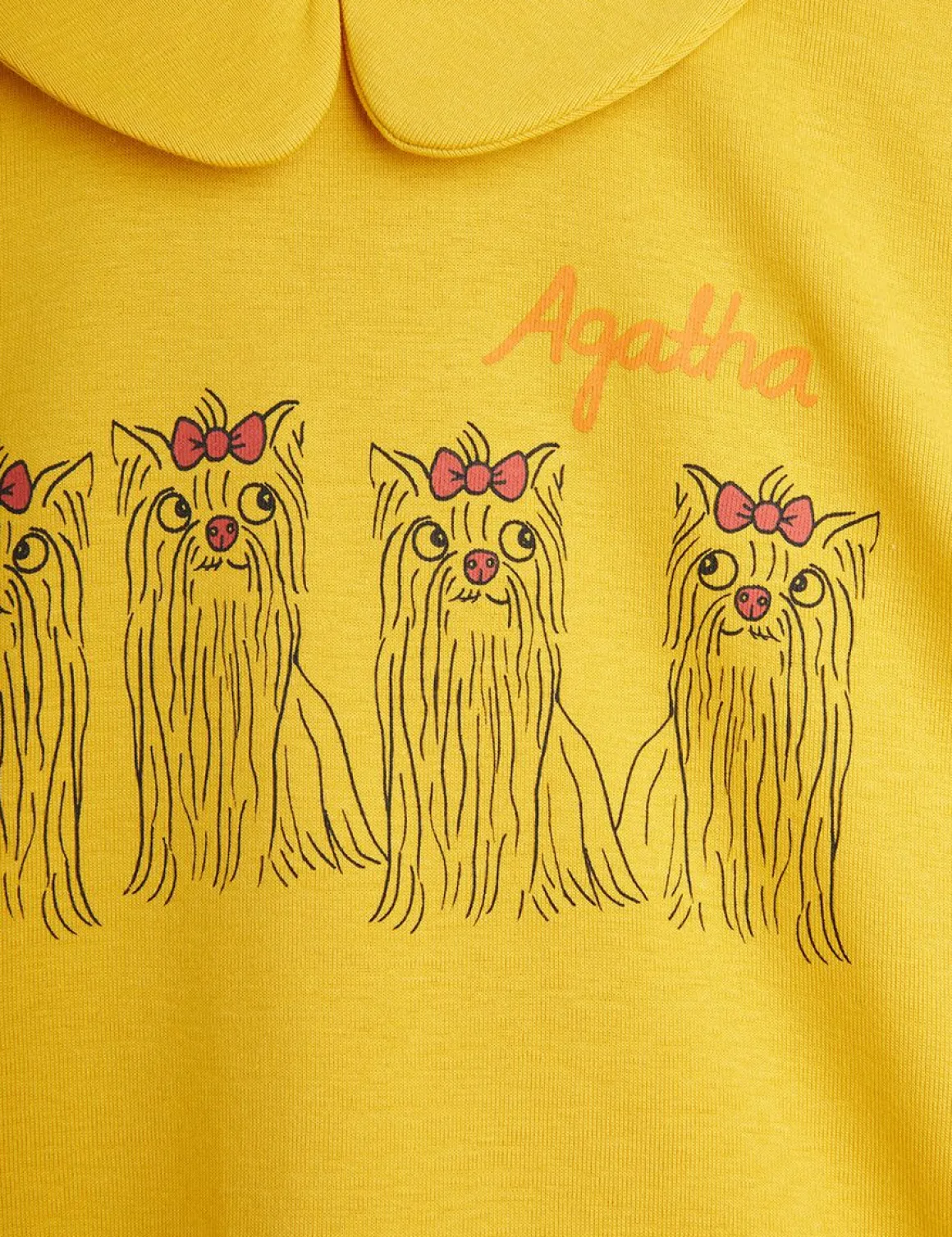 Agatha Dogs Collar T-Shirt